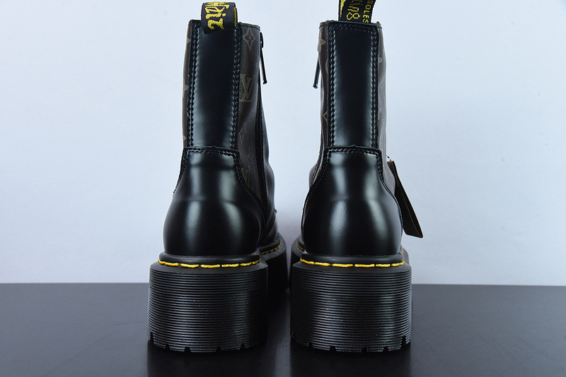 LVT BOOTS