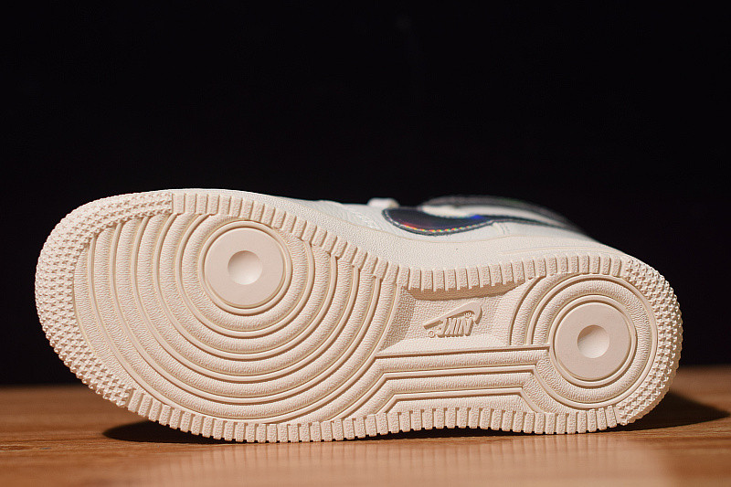 NIKE AIR FORCE 1 HIGH THE BUND AV2039-100