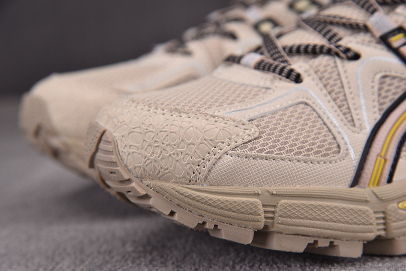 ASICS Gel‑Kahana 8 Low‑Top Brown 1012A978‑201