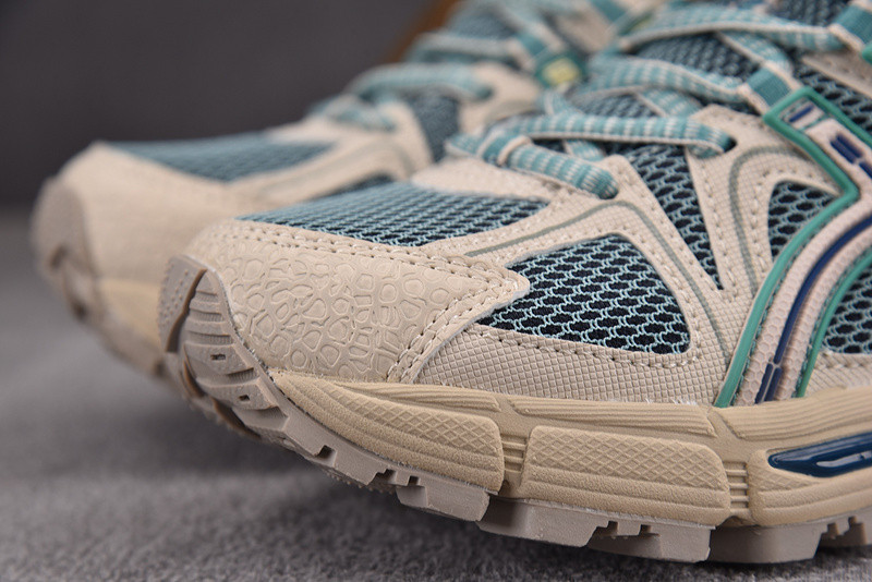 ASICS Gel‑Kahana 8 Green/Grey 1012A978‑302