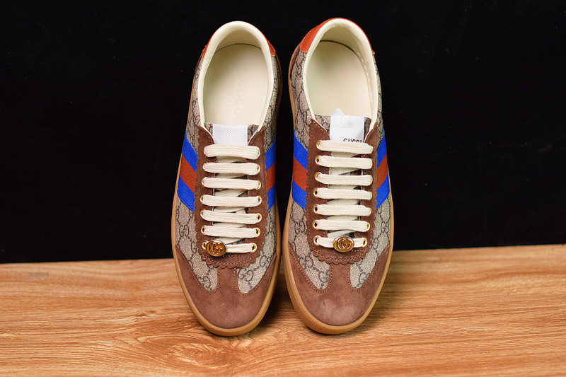 G*u*i jbg leather and suede