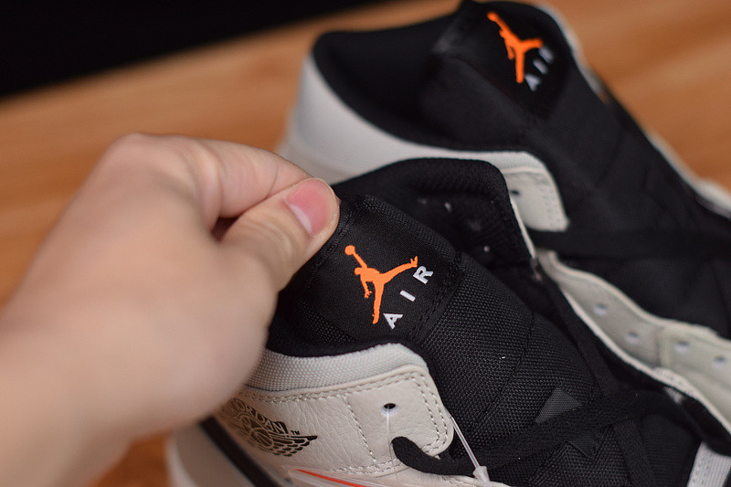 AIR JORDAN 1 MID RELEASING WITH CANVAS UPPERS 852542-002