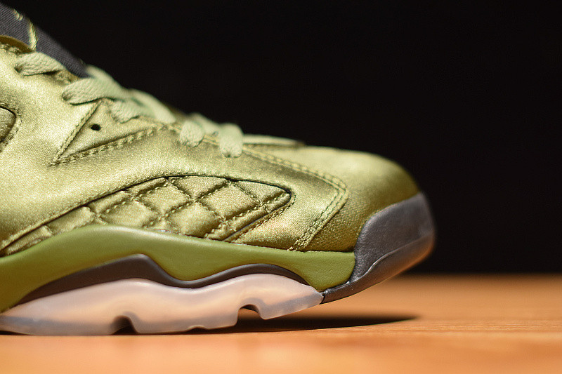 AIR JORDAN 6 RETRO PINNACLE