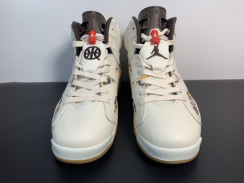 AIR JORDAN 6 RETRO