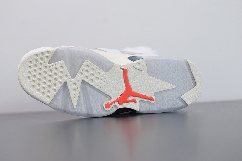 AIR JORDAN 6 RETRO "TINKER HATFIELD" 384664-104