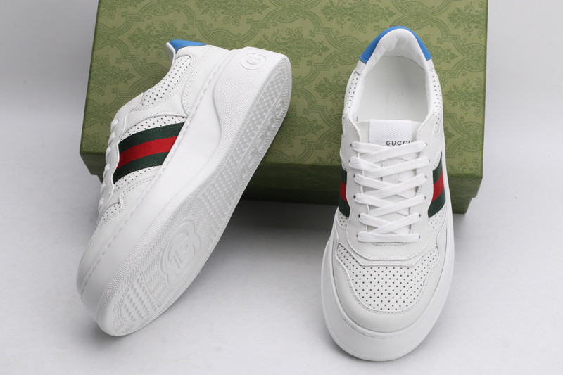 G*u*i sneaker