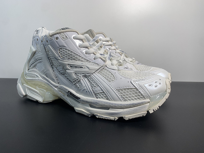 Ba*len*cia*ga runner sneaker