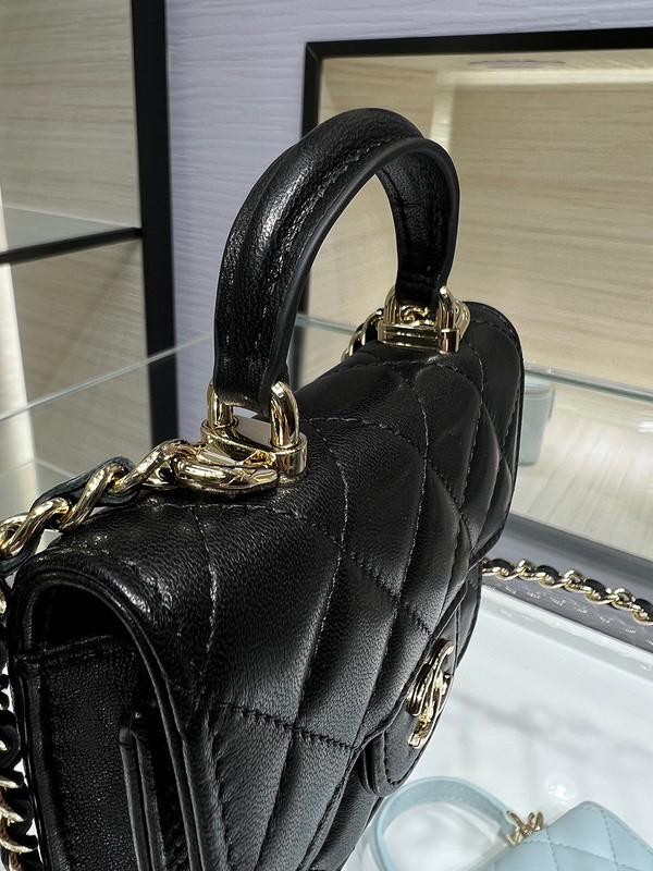 Ch*el purse