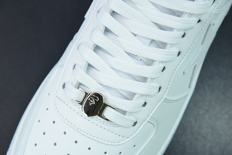 A BATHING APE BAPE SK8 TO NIGO
