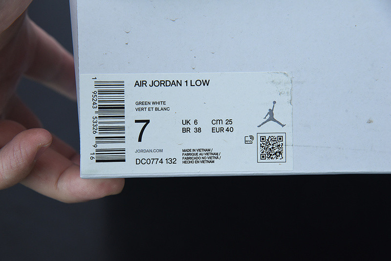 AIR JORDAN 1 LOW TURQUOISE DC0774-132
