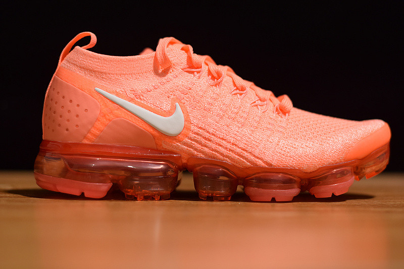 NIKE AIR VAPORMAX 2