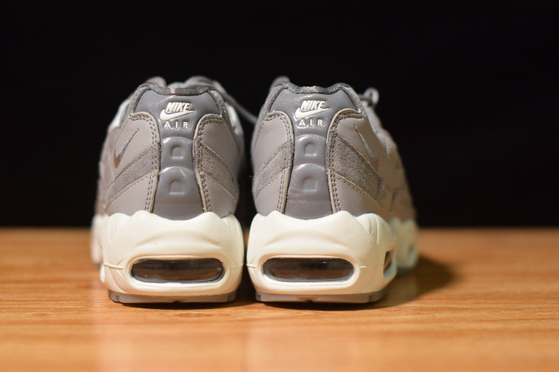 NIKE AIR MAX 95 LX