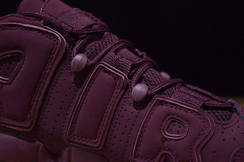 NIKE AIR MORE UPTEMPO