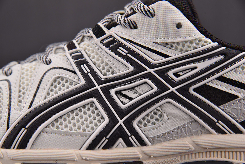 ASICS Gel‑Kahana 8