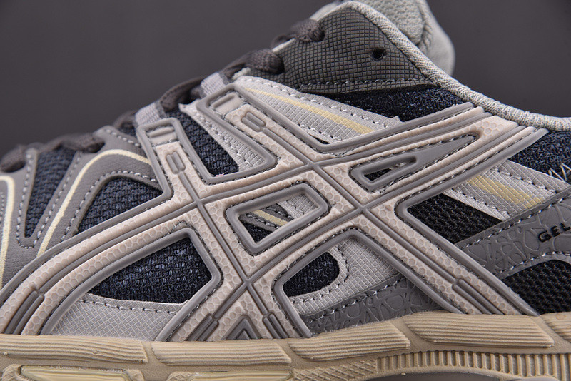 ASICS Gel‑Kahana 8