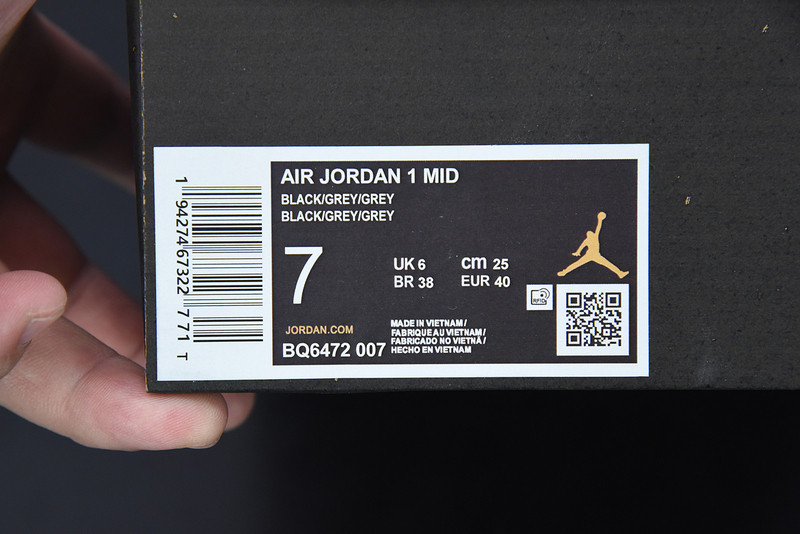 AIR JORDAN 1 MID BLACK CREY BQ6472-007