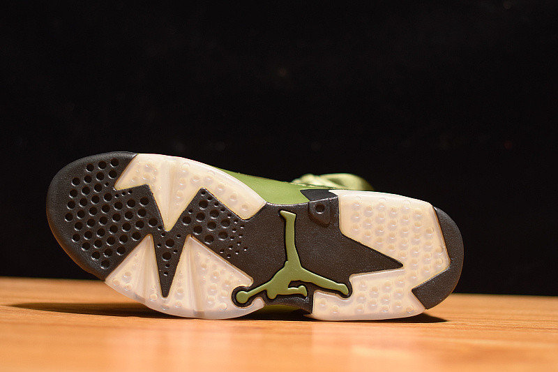 AIR JORDAN 6 RETRO PINNACLE
