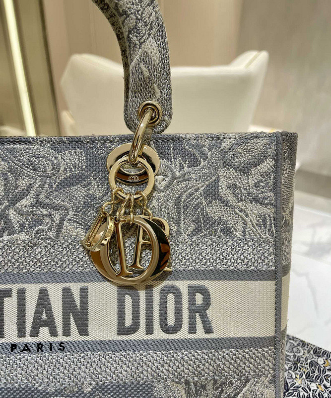D*or bag