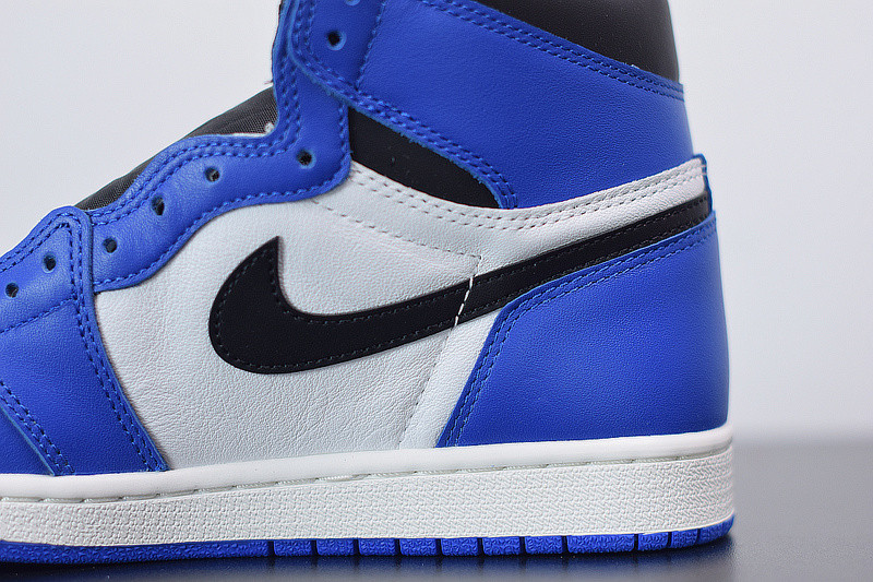 AIR JORDAN 1 RETRO HIGH OG "GAME ROYAL" 555088-403