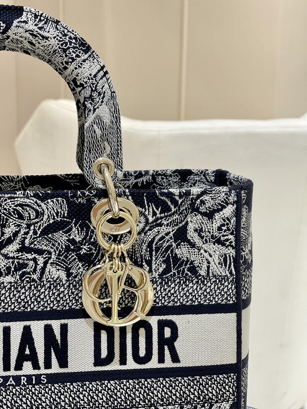 D*or bag