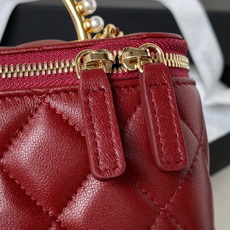 Ch*el purse