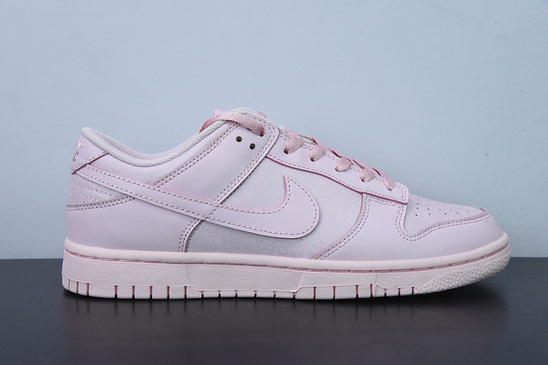 NIKE DUNK LOW SE GS