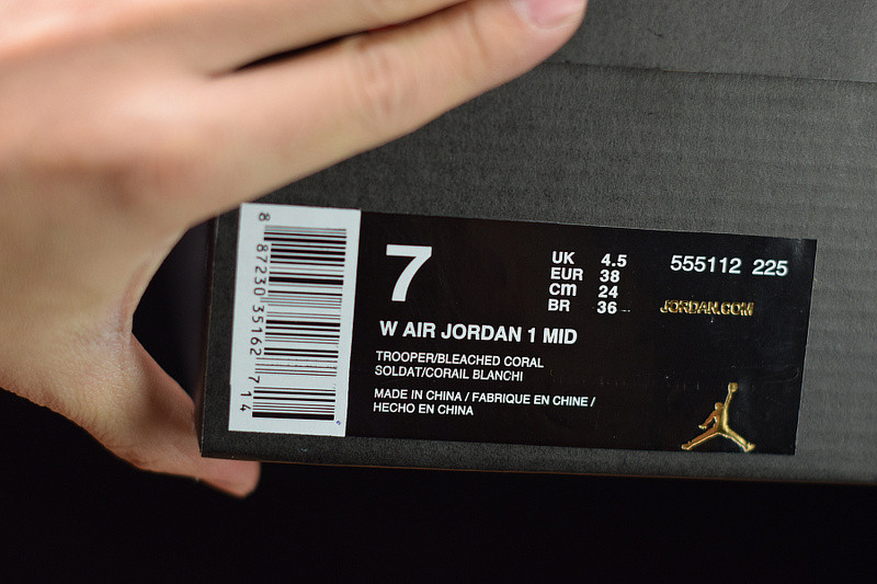 AIR JORDAN 1 MID TROOPER BLEACHED CORAL (GS) 555112-225