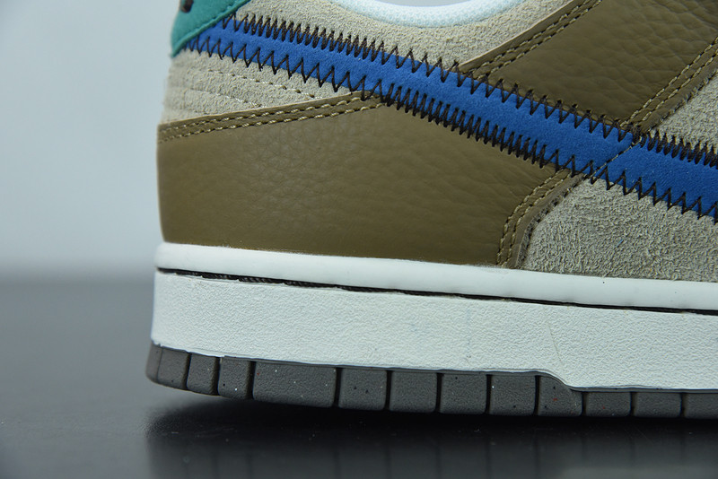 SIZE? X NIKE SB DUNK LOW DO6712-200