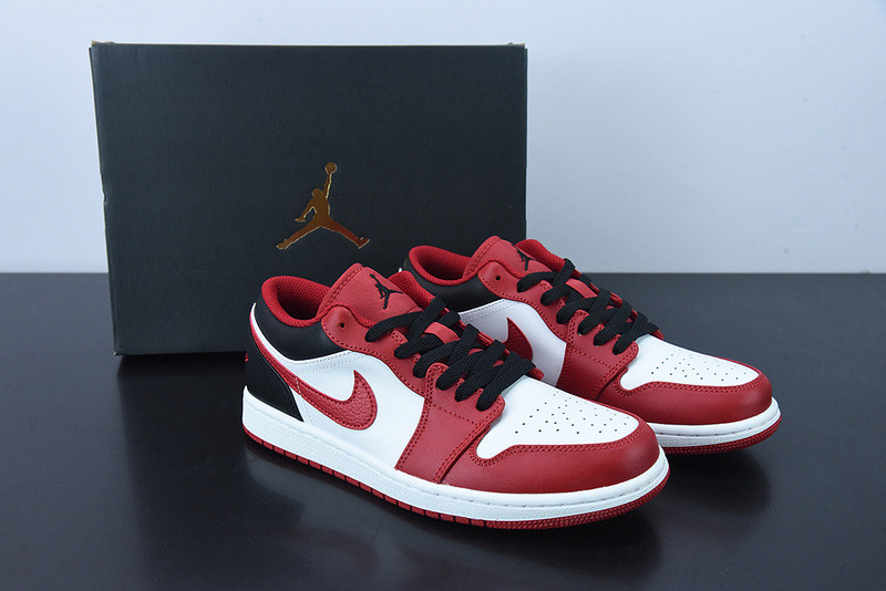 AIR JORDAN 1 LOW BULLS 553558-163