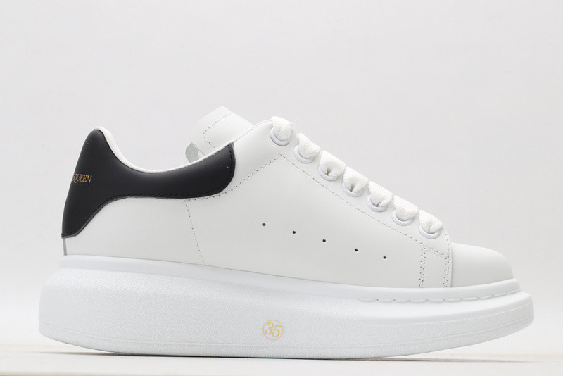 AlexER McEEN SNEAKERS