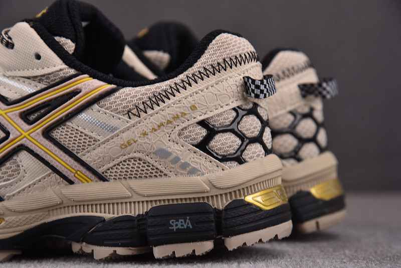 ASICS Gel‑Kahana 8 Low‑Top Brown 1012A978‑201