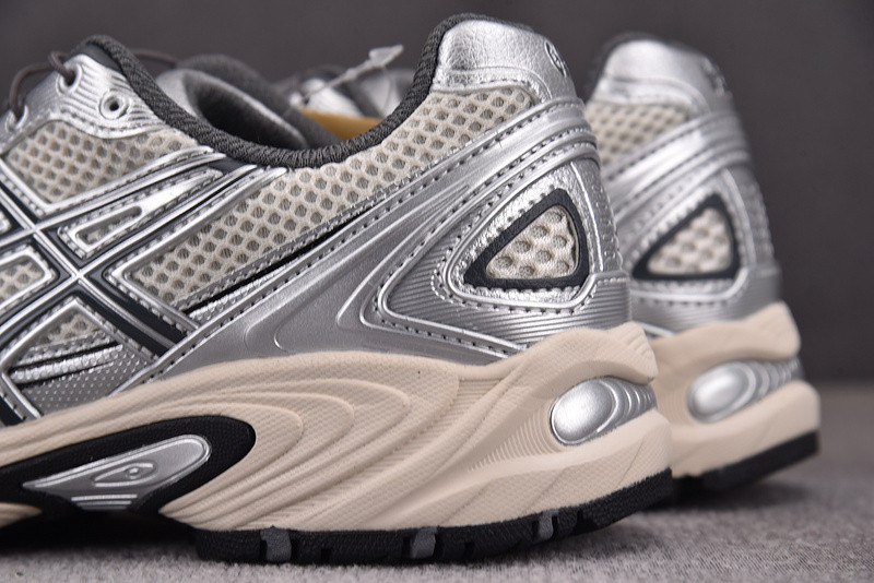 ASICS Gel-Kahana TR V4