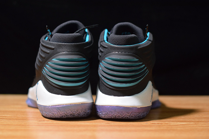 AIR JORDAN 32 “CEO” AA1253-016