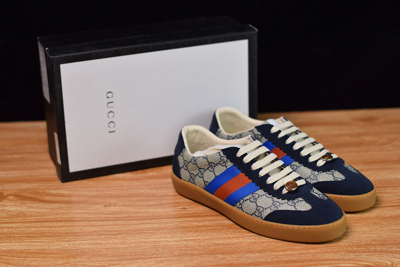 G*u*i jbg leather and suede