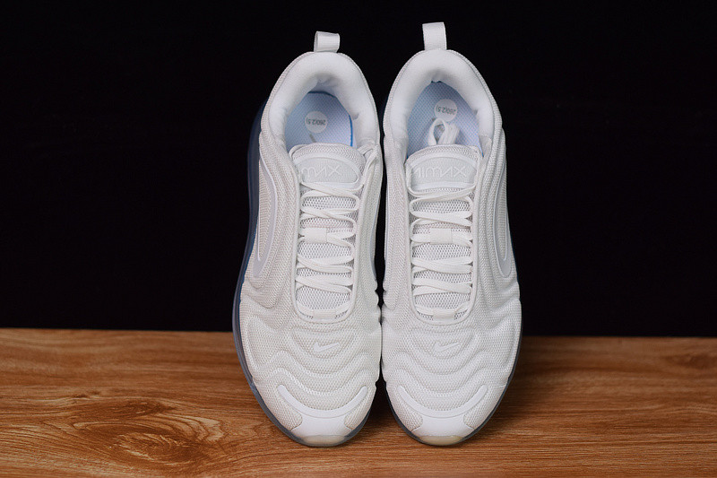 NIKE AIR MAX 720