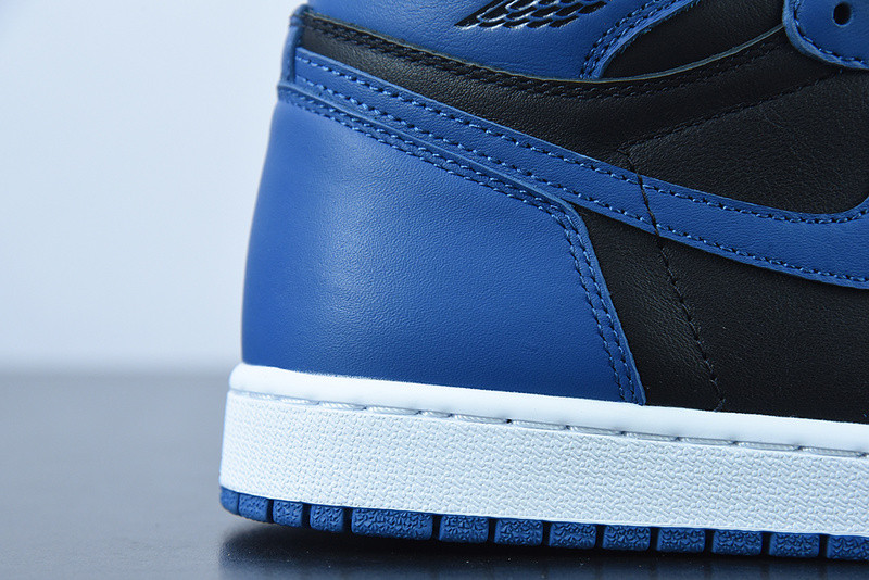 AIR JORDAN 1 DARK MARINA BLUE 555088-404