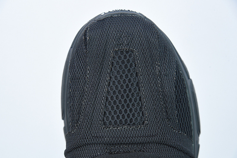 BC PHANTOM SNEAKER MONOCOLOR FABRIC/ MESH 678869 W2E92 1000