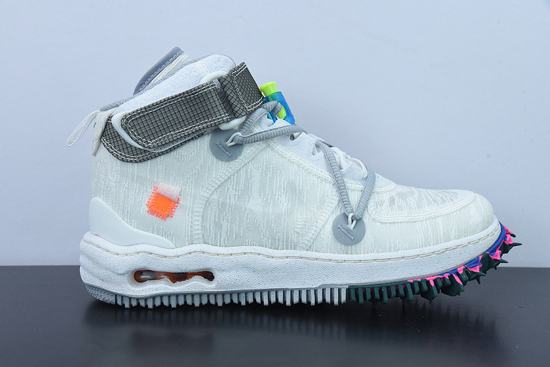 OF AIR FORCE 1 MID WHITE DO6290-100