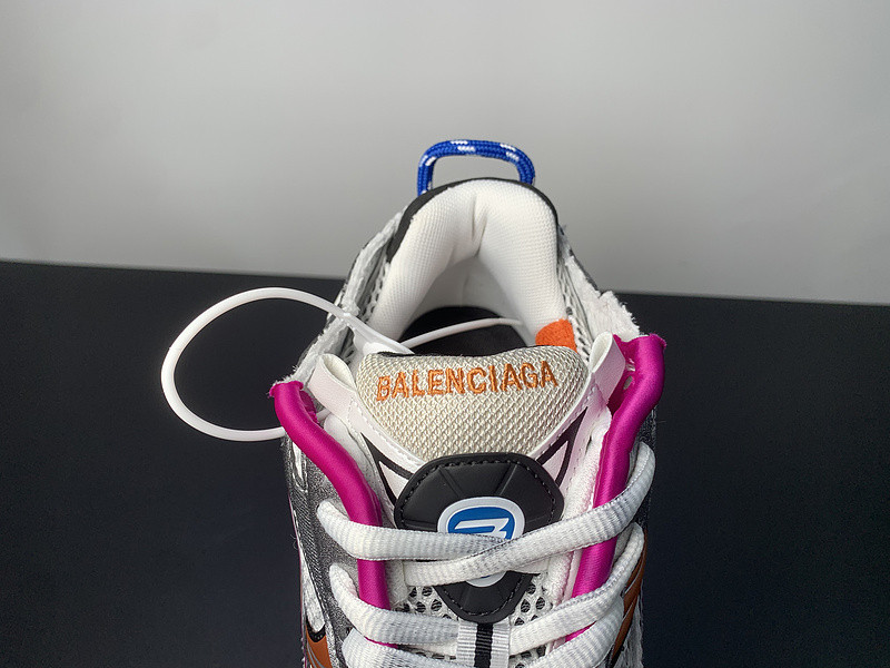 Ba*len*cia*ga runner sneaker