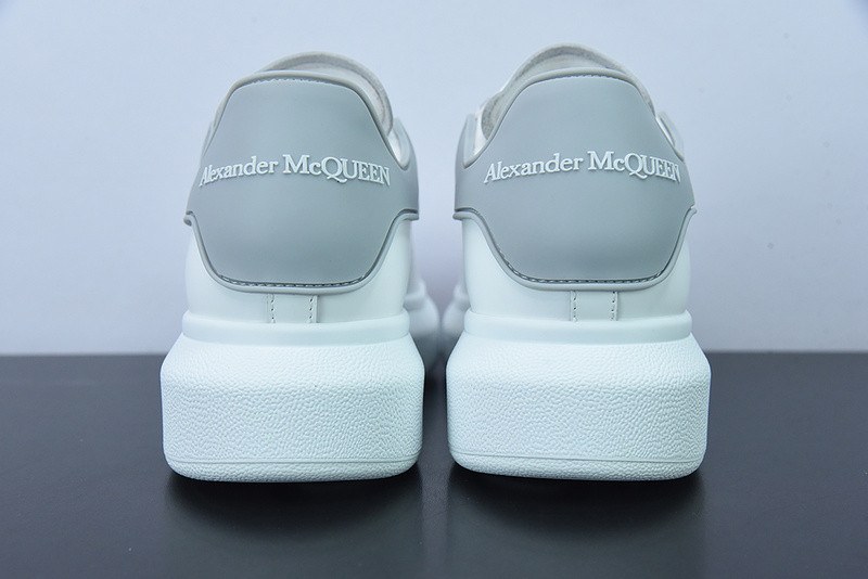 AlexER McEEN SNEAKERS