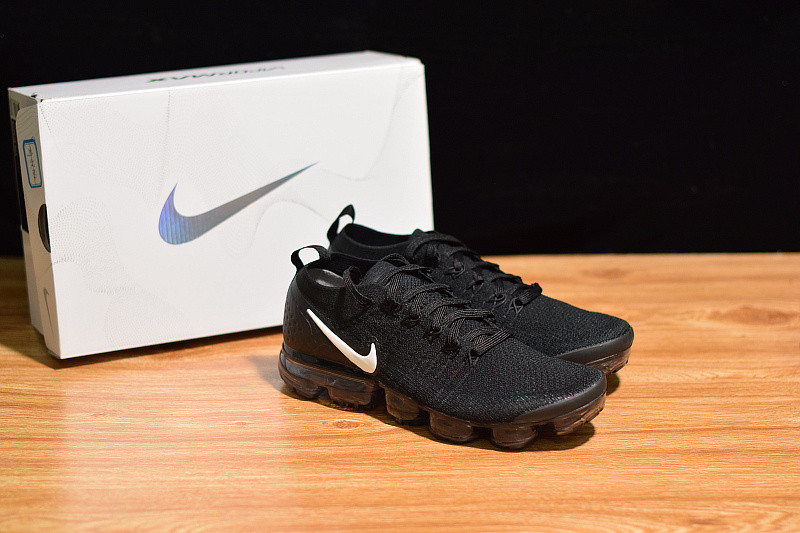 NIKE AIR VAPORMAX FLYKNIT 2