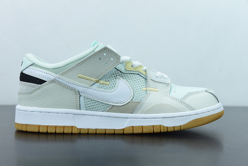 NIKE DUNK LOW SCRAP