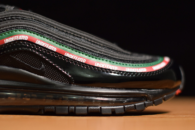 NIKE AIR MAX 97 OG/UNDFTD "UNDEFEATED" AJ1986-001