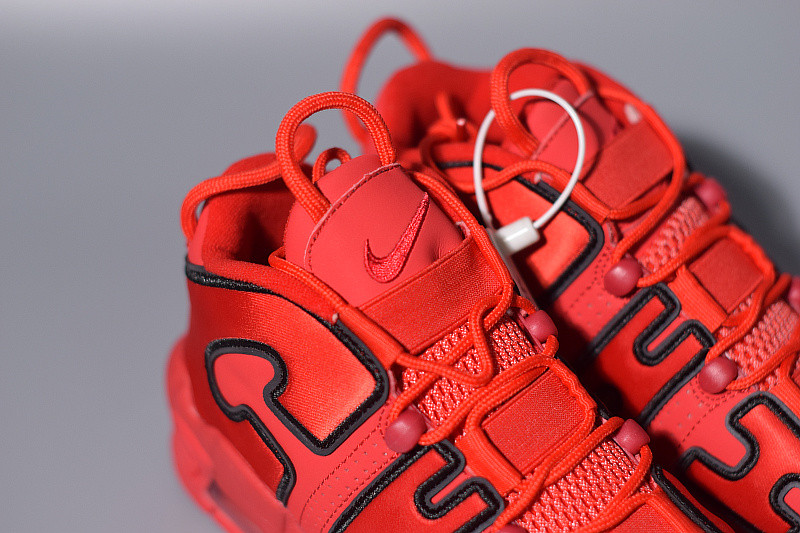 NIKE AIR MORE UPTEMPO CHI QS "CHICAGO" AJ3138-600