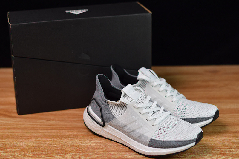 AIR JORDAN 1 RETRO HIGH OG 555441-889