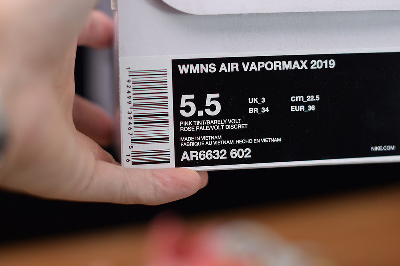 AIR VAPORMAX 2019 ARRIVES IN “PINK TINT” AR6632-602