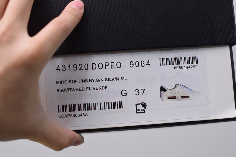 G*u*i ace embroidered low-top sneaker