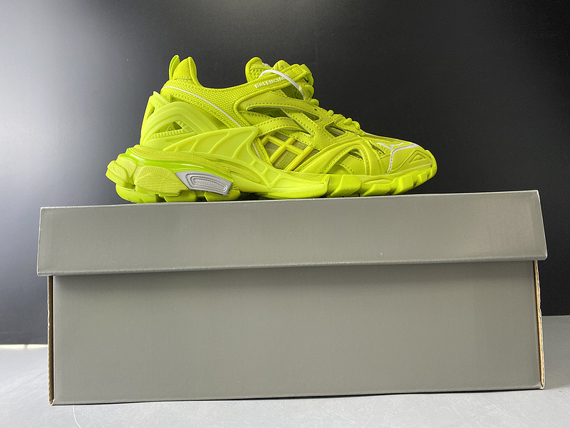 BC TRACK SNEAKER