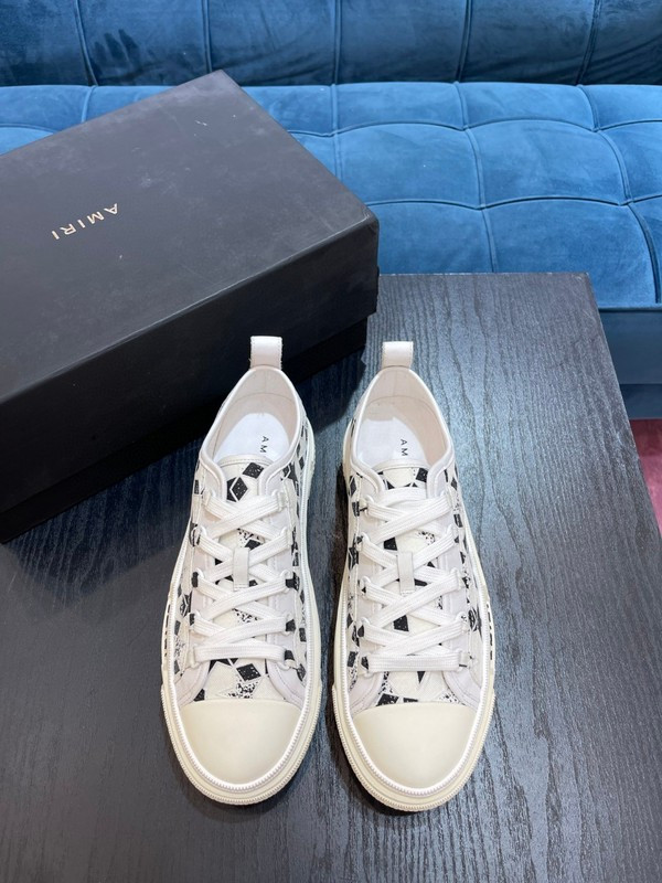 AMIRI stars court sneakers