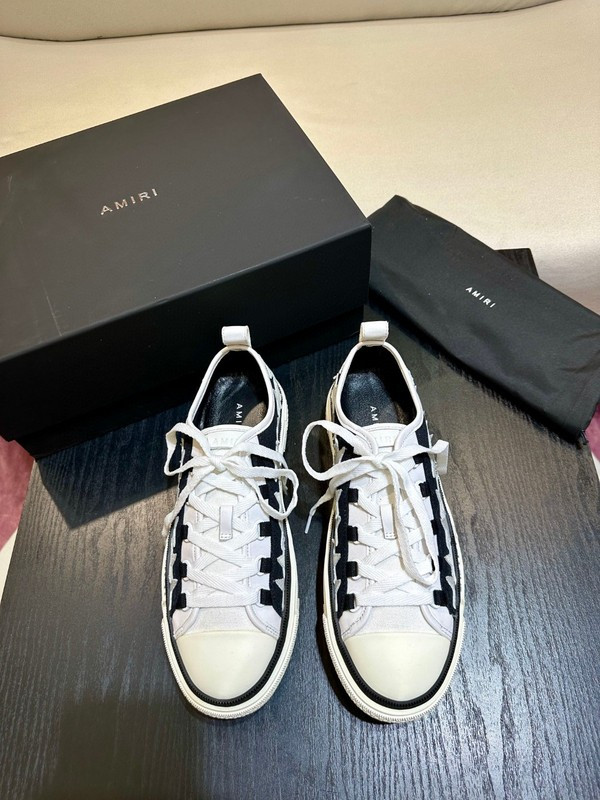 AMIRI stars court sneakers